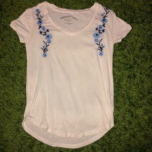 floral embroidered tee